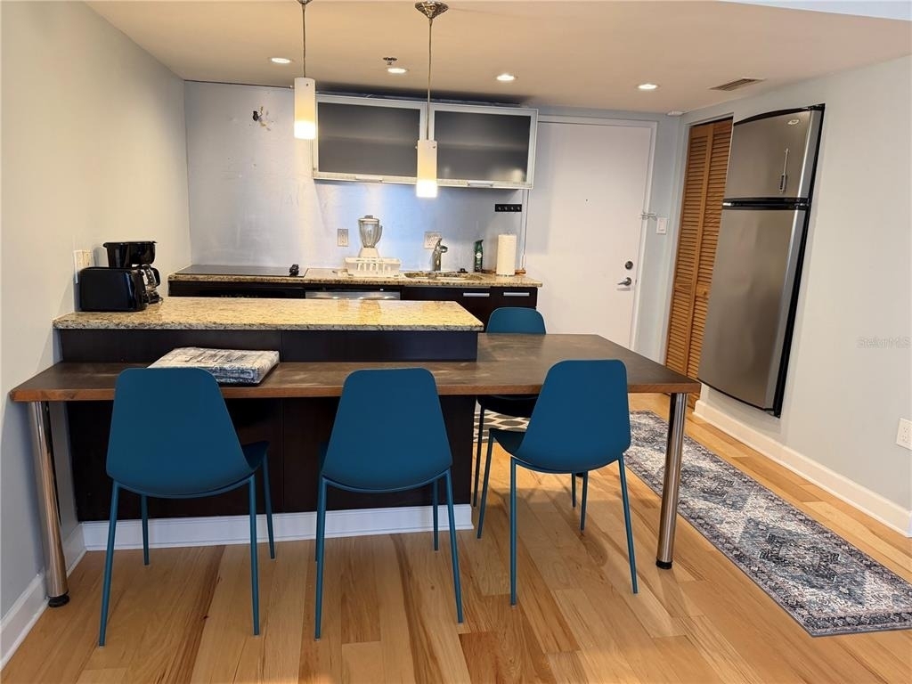 701 S Madison Avenue - Photo 6