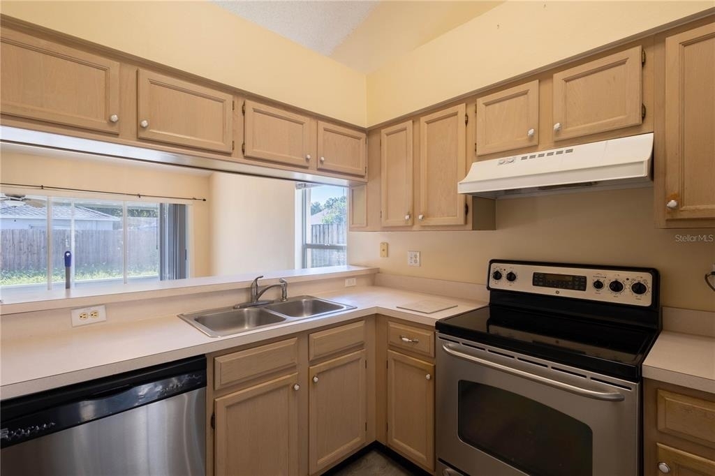 12916 Brant Tree Drive - Photo 8