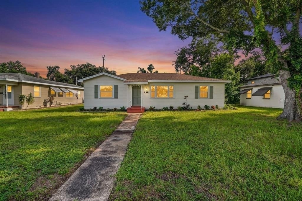 6946 5th Avenue N - Photo 0