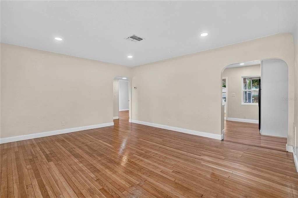 6946 5th Avenue N - Photo 2