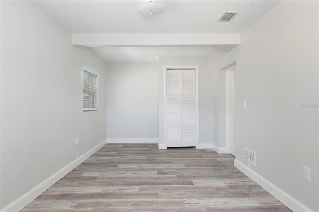 8180 42nd Street N - Photo 15