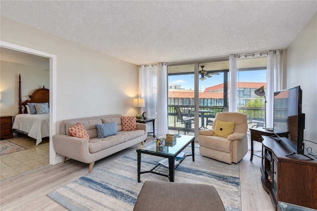 17580 Gulf Boulevard - Photo 18