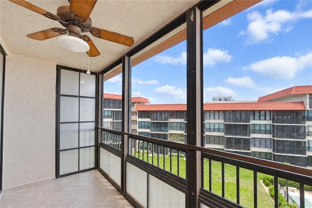 17580 Gulf Boulevard - Photo 33