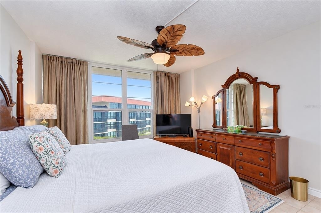 17580 Gulf Boulevard - Photo 23