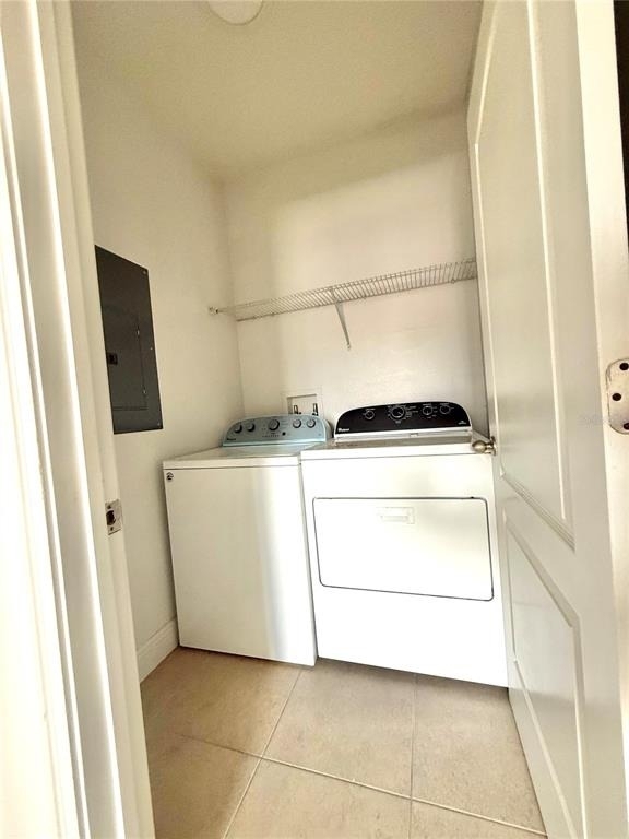 8615 Via Trieste Drive - Photo 14