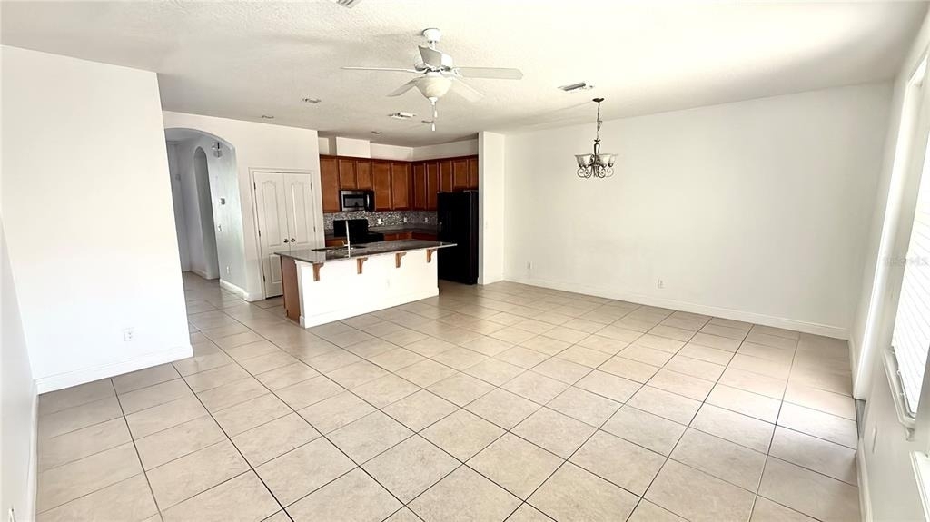 8615 Via Trieste Drive - Photo 5