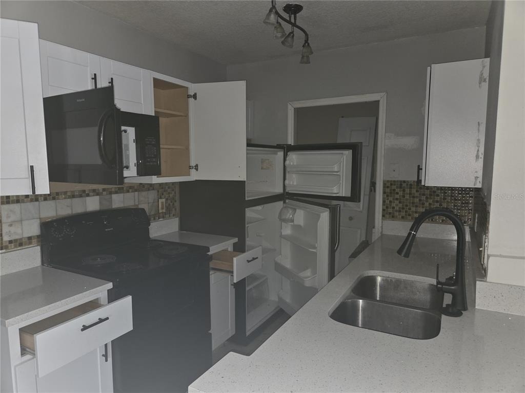 4344 S Kirkman Road - Photo 16