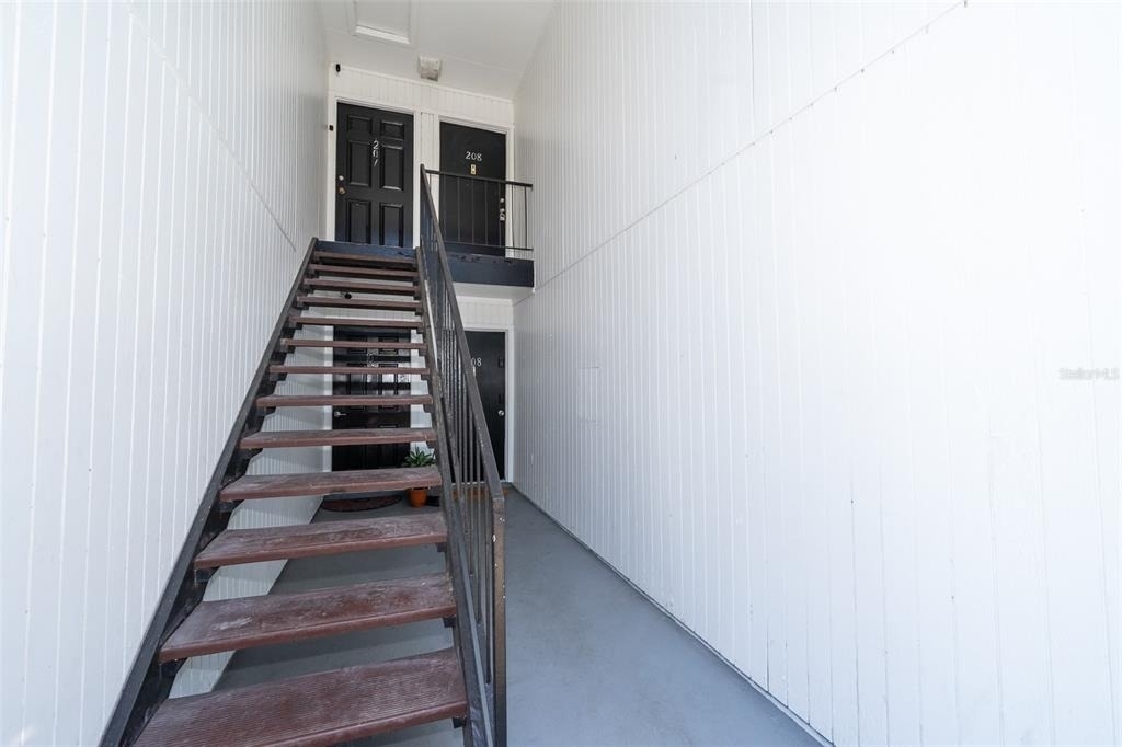 5317 Curry Ford Road - Photo 2