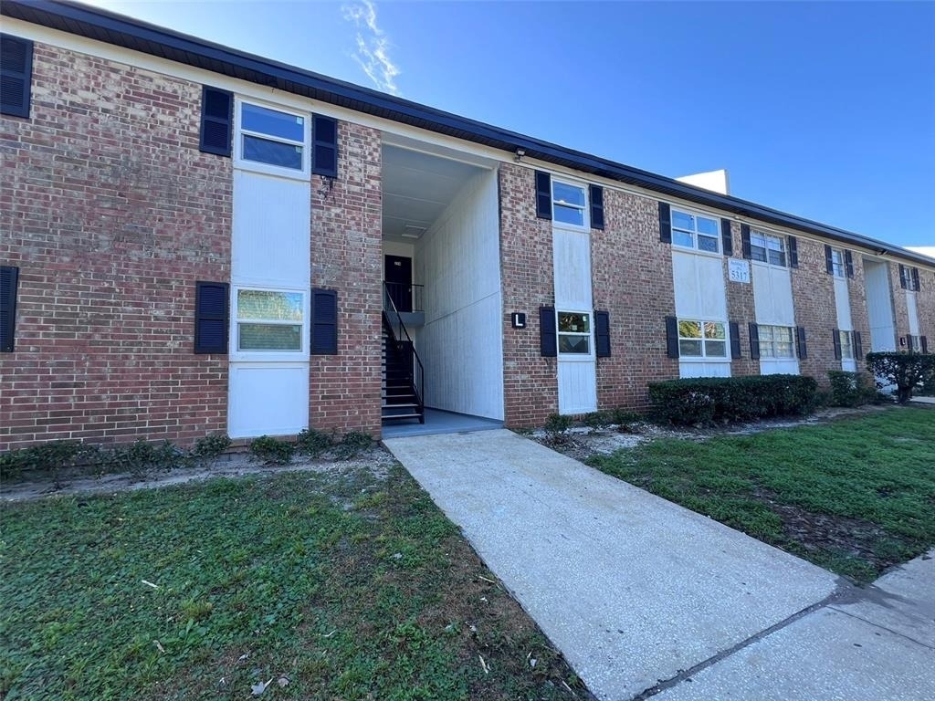 5317 Curry Ford Road - Photo 0