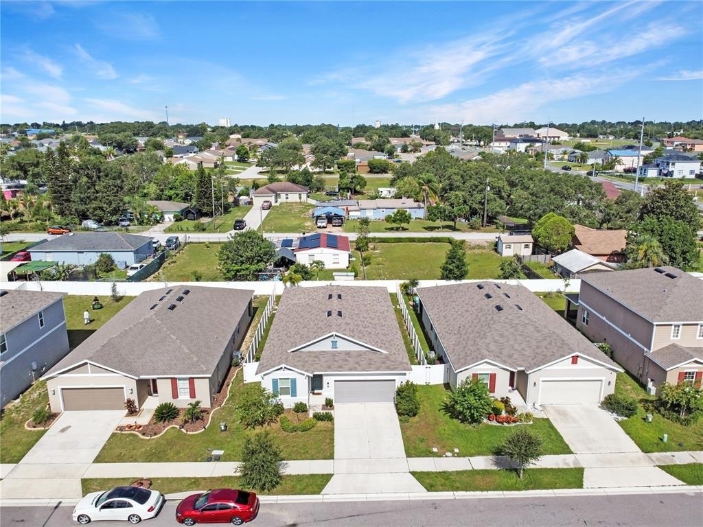 183 Arlington Square Court - Photo 1