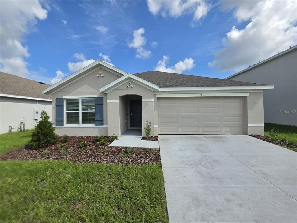 4631 Sw 88th Place - Photo 1