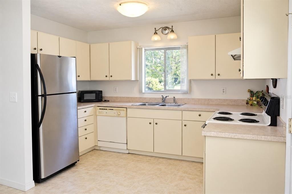6322 Sw 106th Place - Photo 3