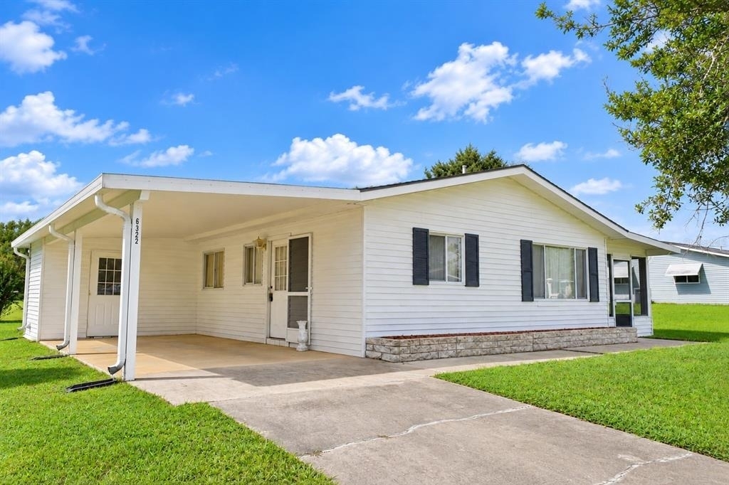 6322 Sw 106th Place - Photo 0