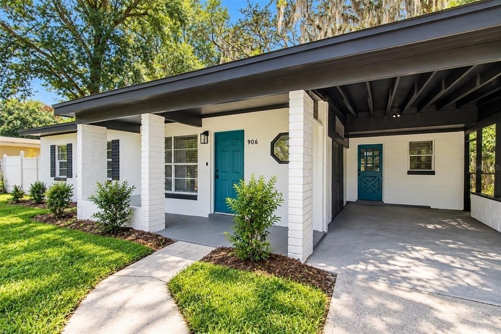 906 San Domingo Road - Photo 1