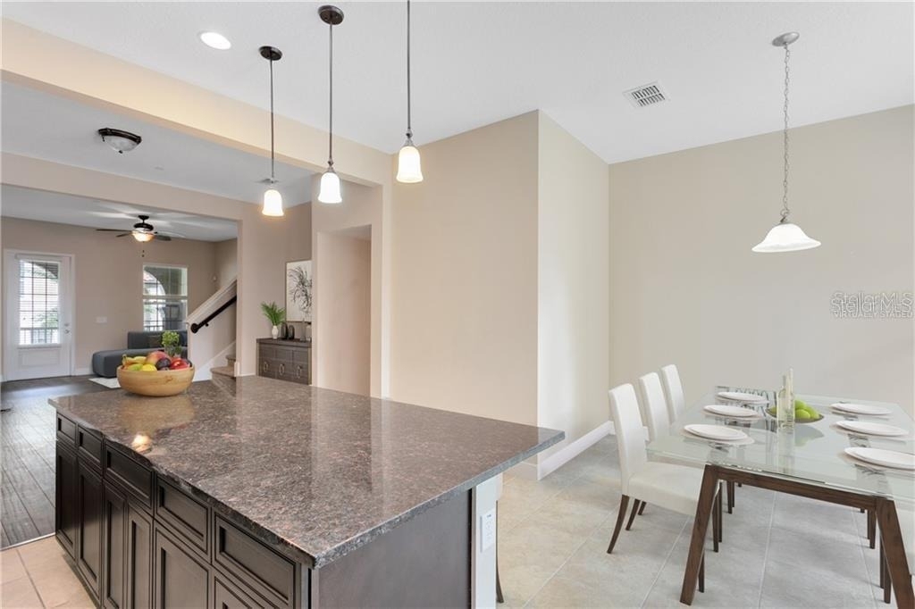 1412 Lobelia Drive - Photo 4