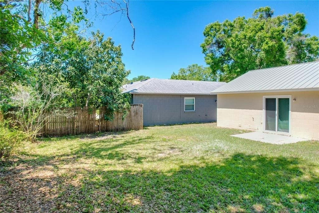 13868 Lena Street - Photo 23
