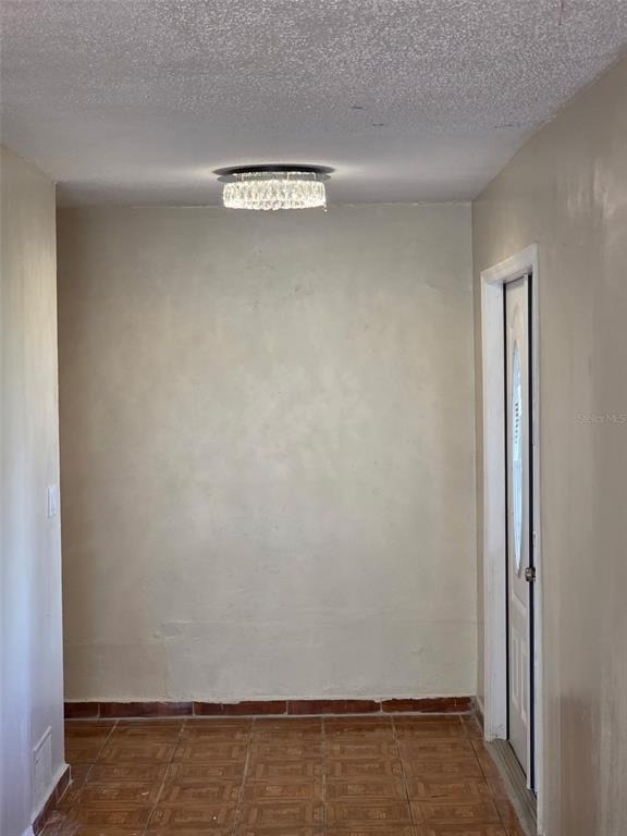 820 Orwell Avenue - Photo 2