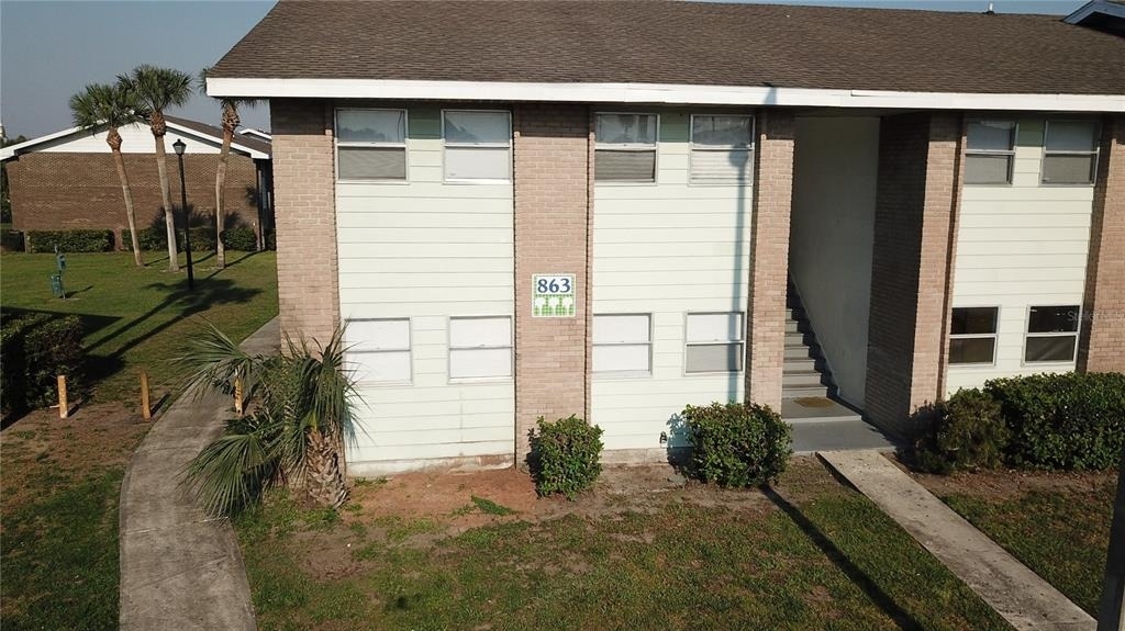 863 Sky Lake Circle - Photo 35