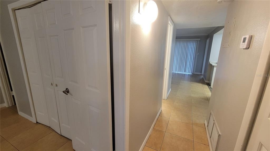 863 Sky Lake Circle - Photo 8