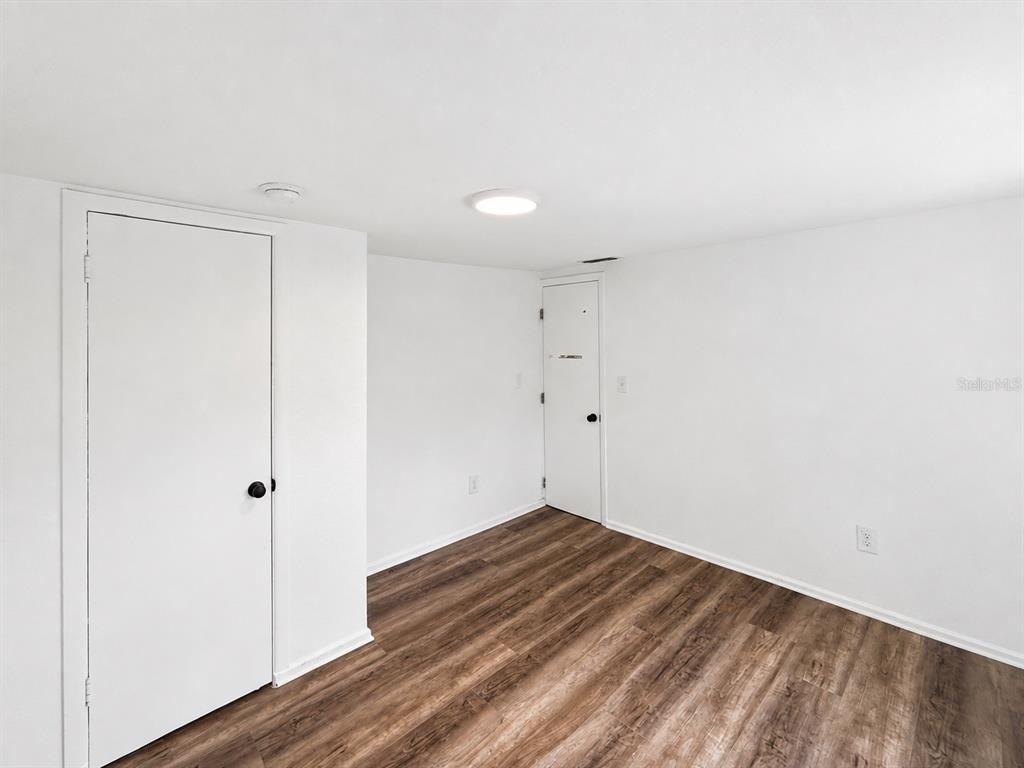 2310 S Shine Avenue - Photo 15