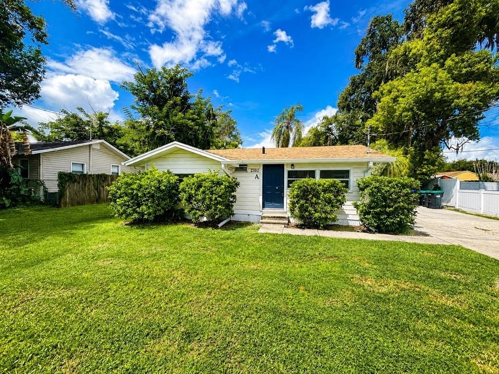 2310 S Shine Avenue - Photo 1