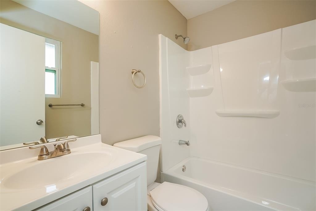 1206 Ne 5th Place - Photo 9