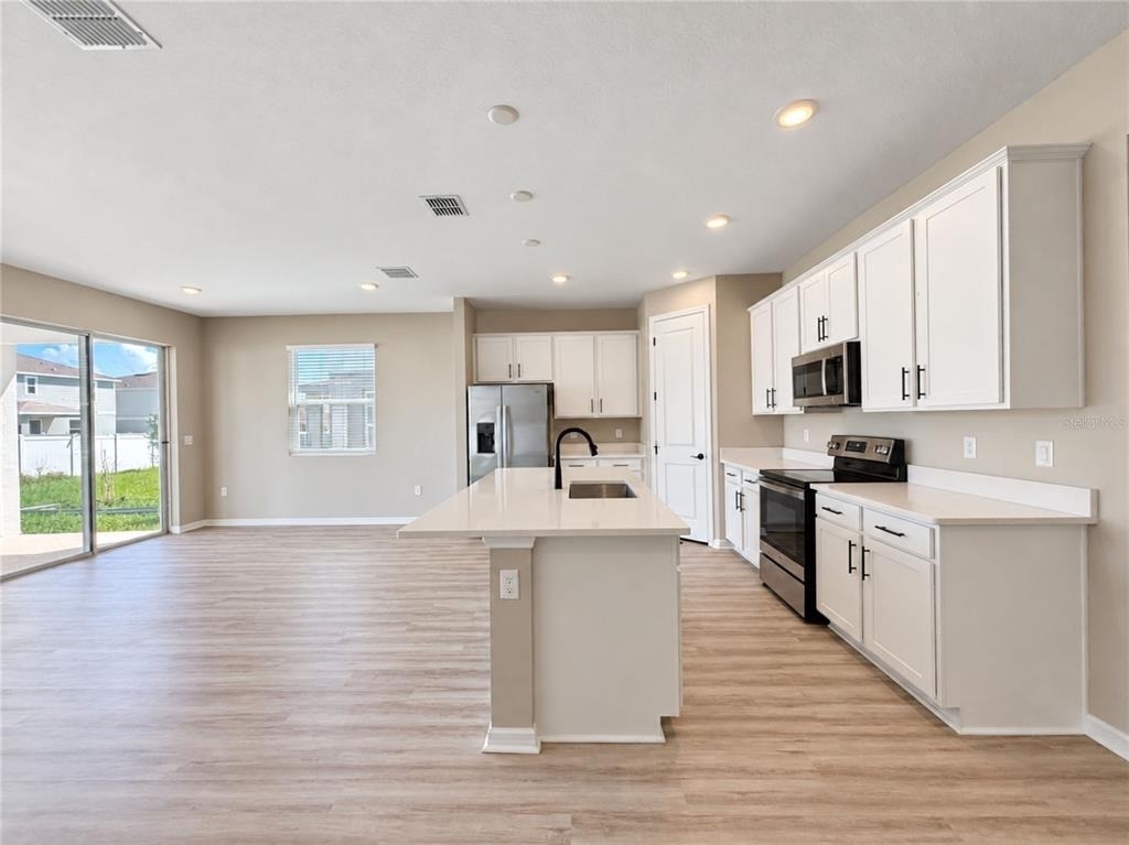 819 Folklore Lane - Photo 4