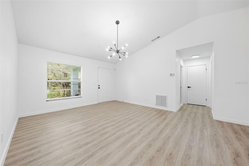 515 Floral Drive - Photo 11