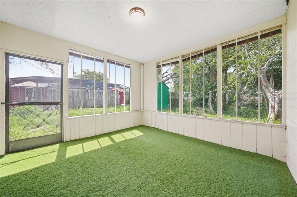 515 Floral Drive - Photo 32