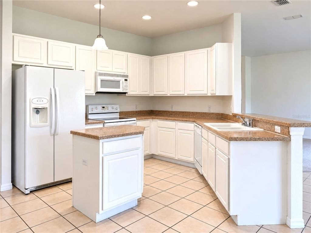 3525 Sunset Isles Boulevard - Photo 5