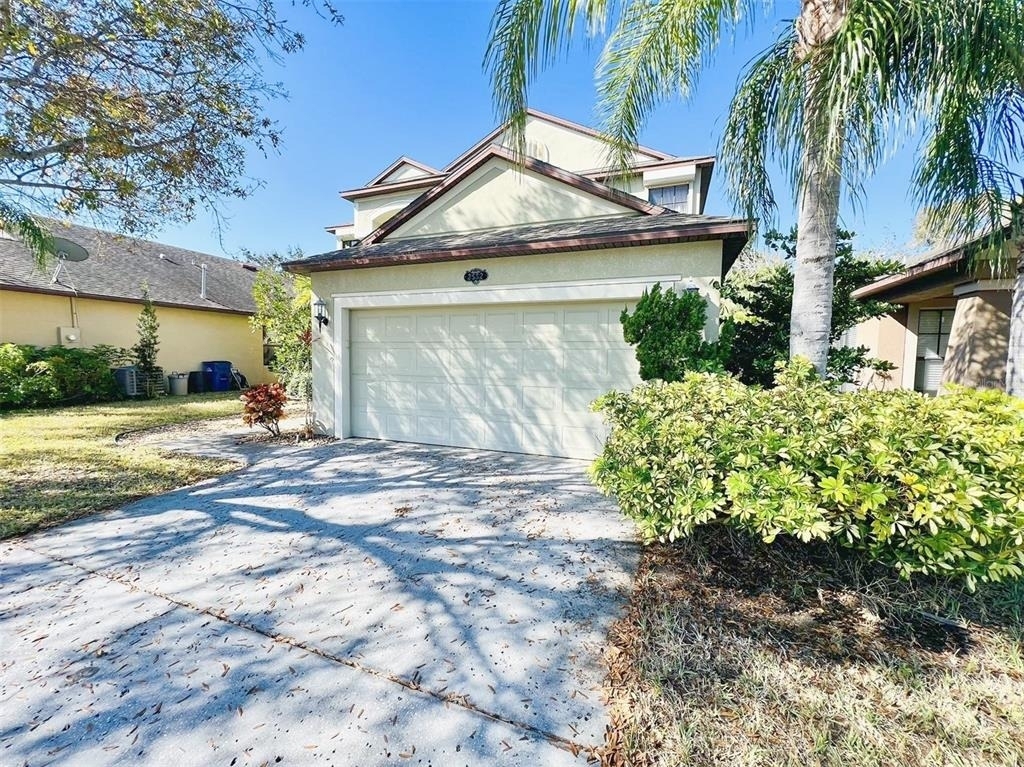 2532 Glenridge Circle - Photo 2
