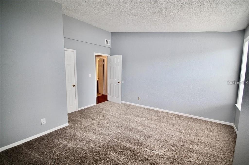 2918 Antique Oaks Circle - Photo 9