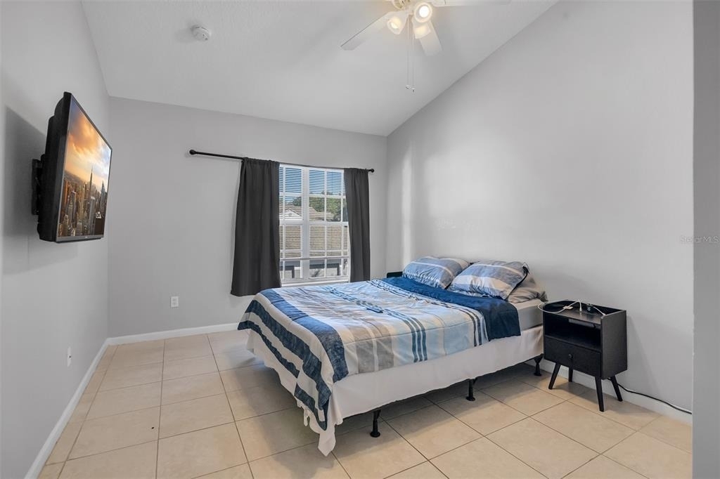 4360 S Kirkman Road - Photo 9