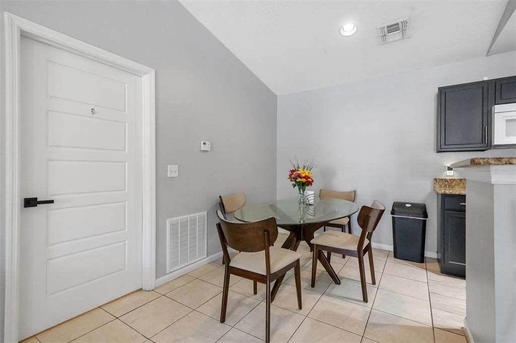4360 S Kirkman Road - Photo 7