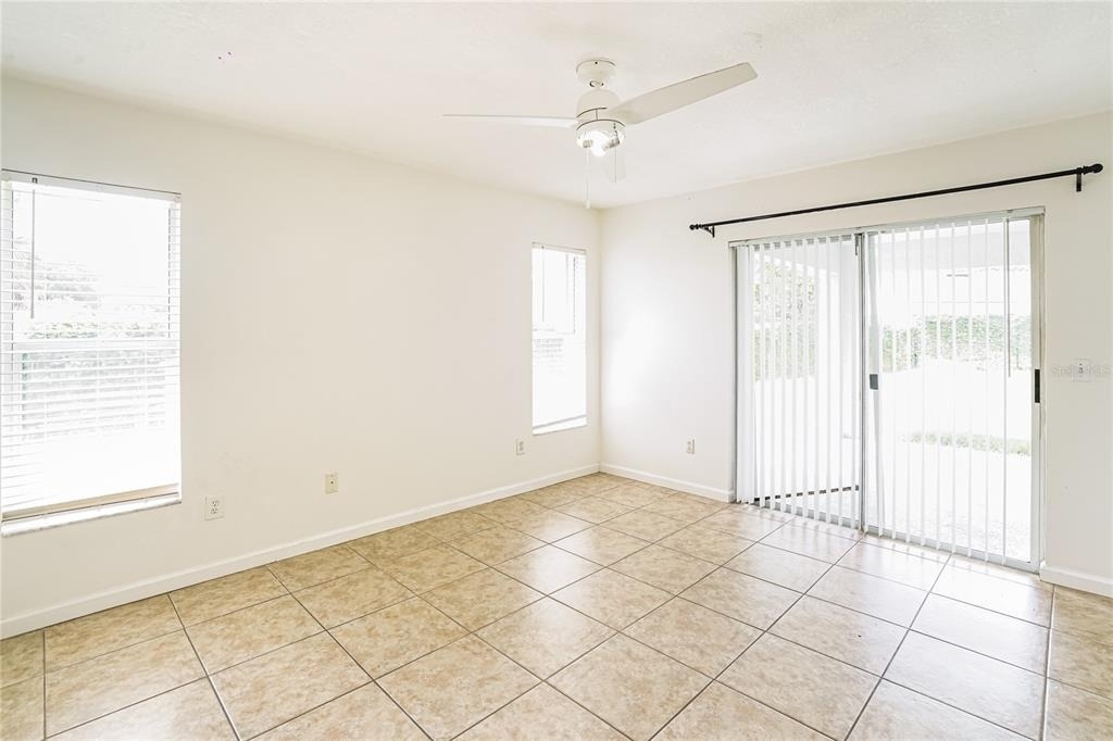 111 Crescent Court - Photo 5