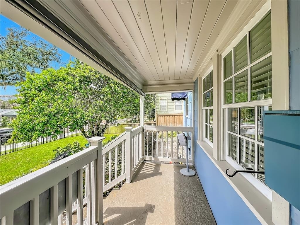 1607 Delaney Avenue - Photo 3