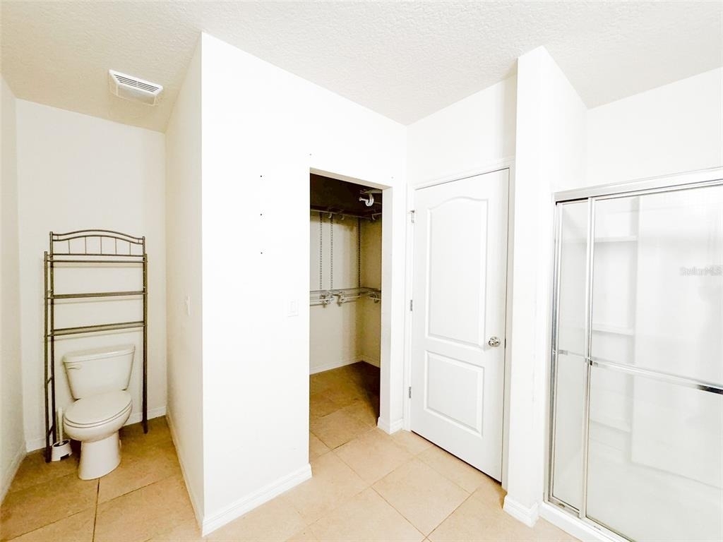 5525 Forest Ridge Drive - Photo 12