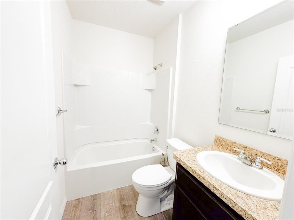 5525 Forest Ridge Drive - Photo 17