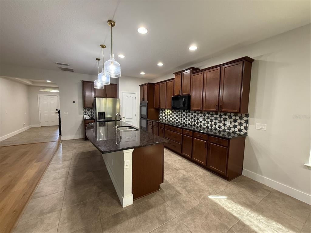 1040 Thunderhead Lane - Photo 5