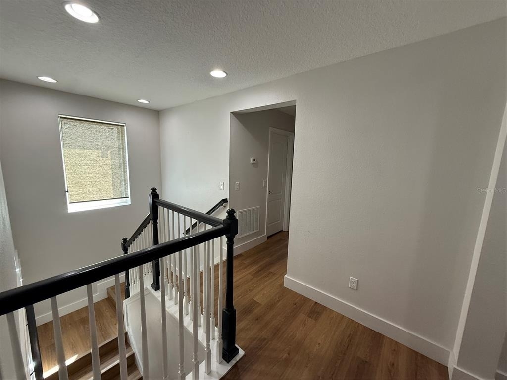 1040 Thunderhead Lane - Photo 14