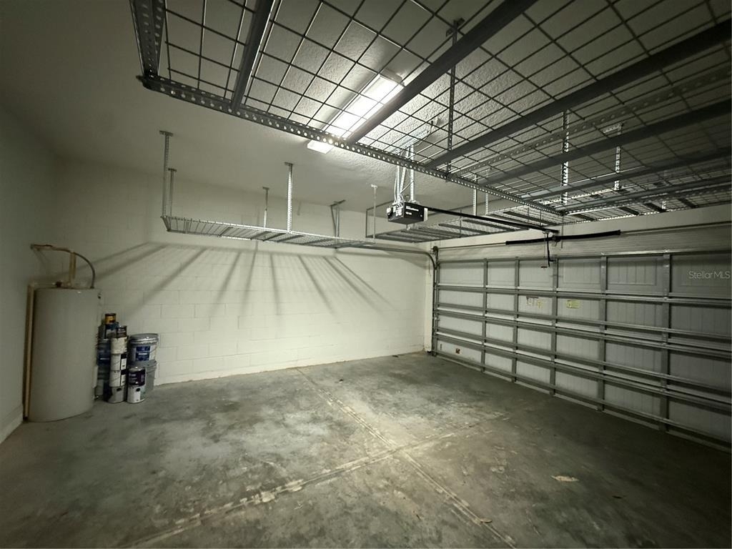 1040 Thunderhead Lane - Photo 10
