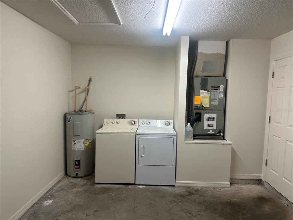809 Dennis Avenue - Photo 1