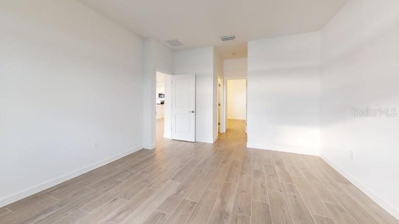 7761 Lakes Edge Lane - Photo 10