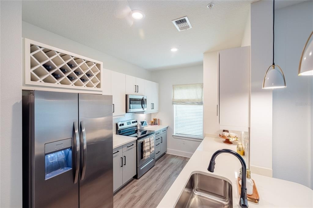 1420 Lakefront Drive - Photo 5