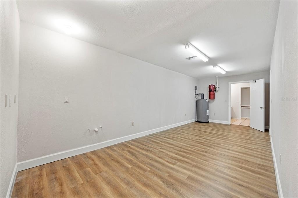 8006 Oak Drive - Photo 4