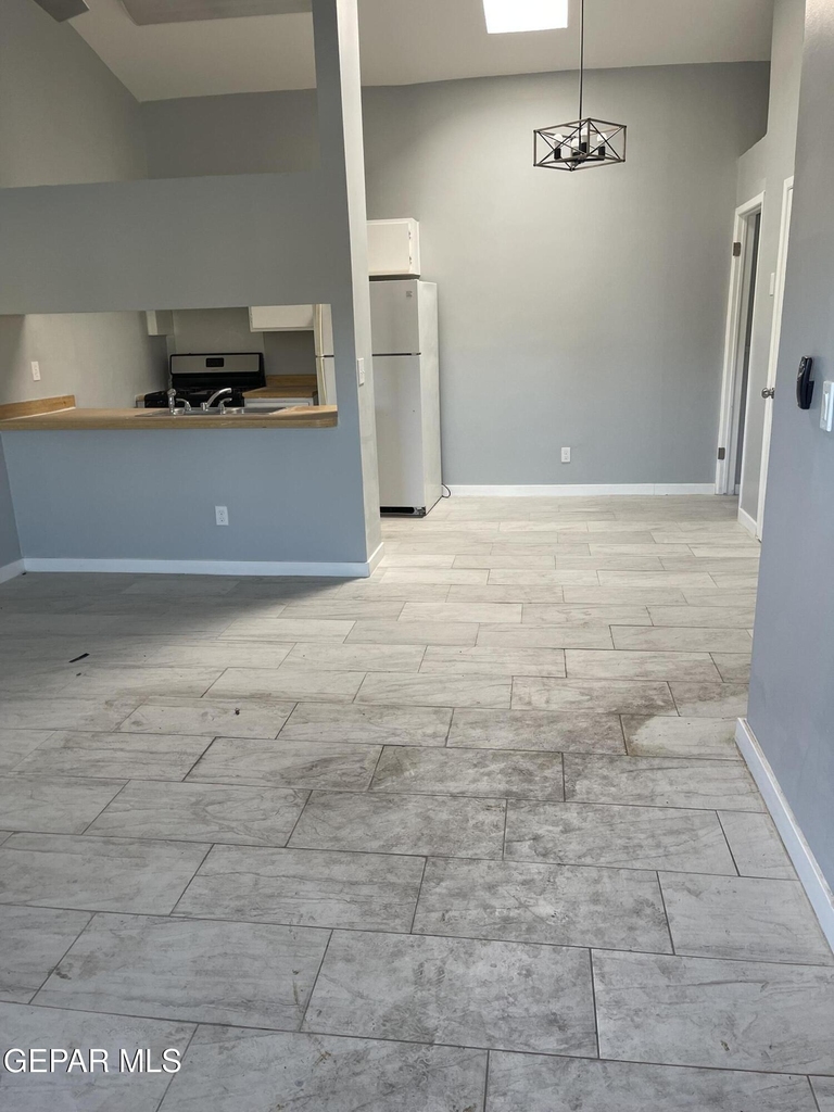 10524 Shannon Place - Photo 1