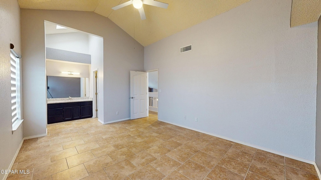 7580 Plaza Taurina Drive - Photo 28
