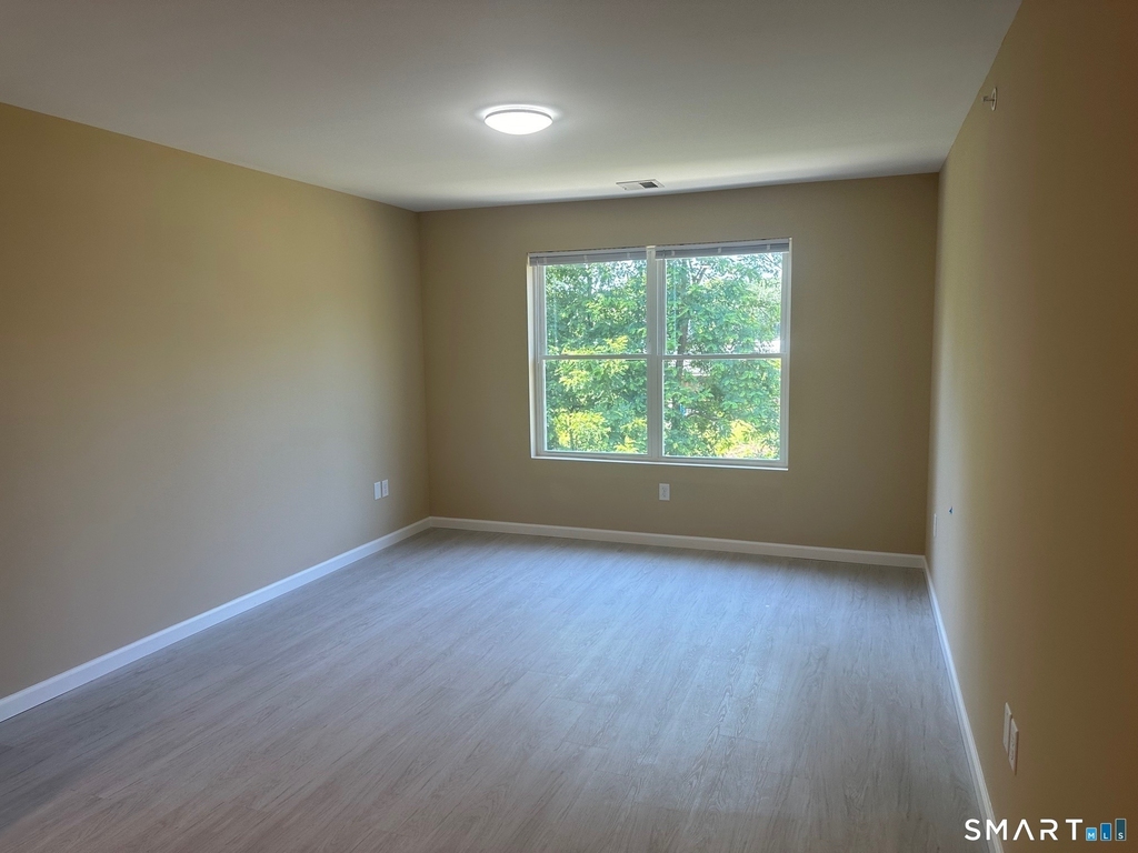 136 Liberty Street - Photo 10