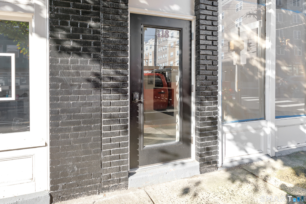 418 Howe Avenue - Photo 0
