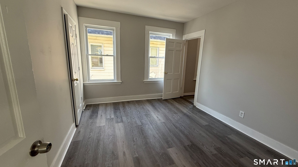 266 Davenport Street - Photo 4
